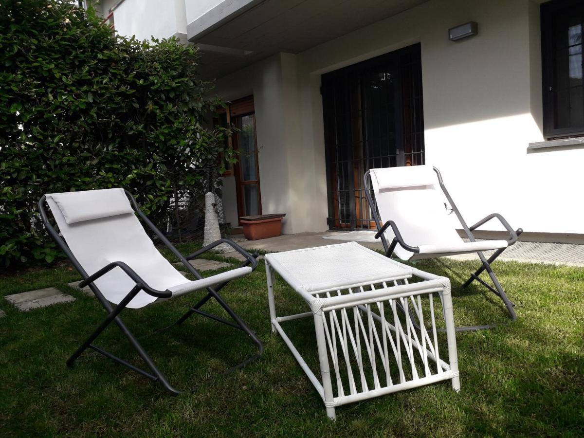 Appartamento Il Giardinetto เรจโจเอมิเลีย ภายนอก รูปภาพ